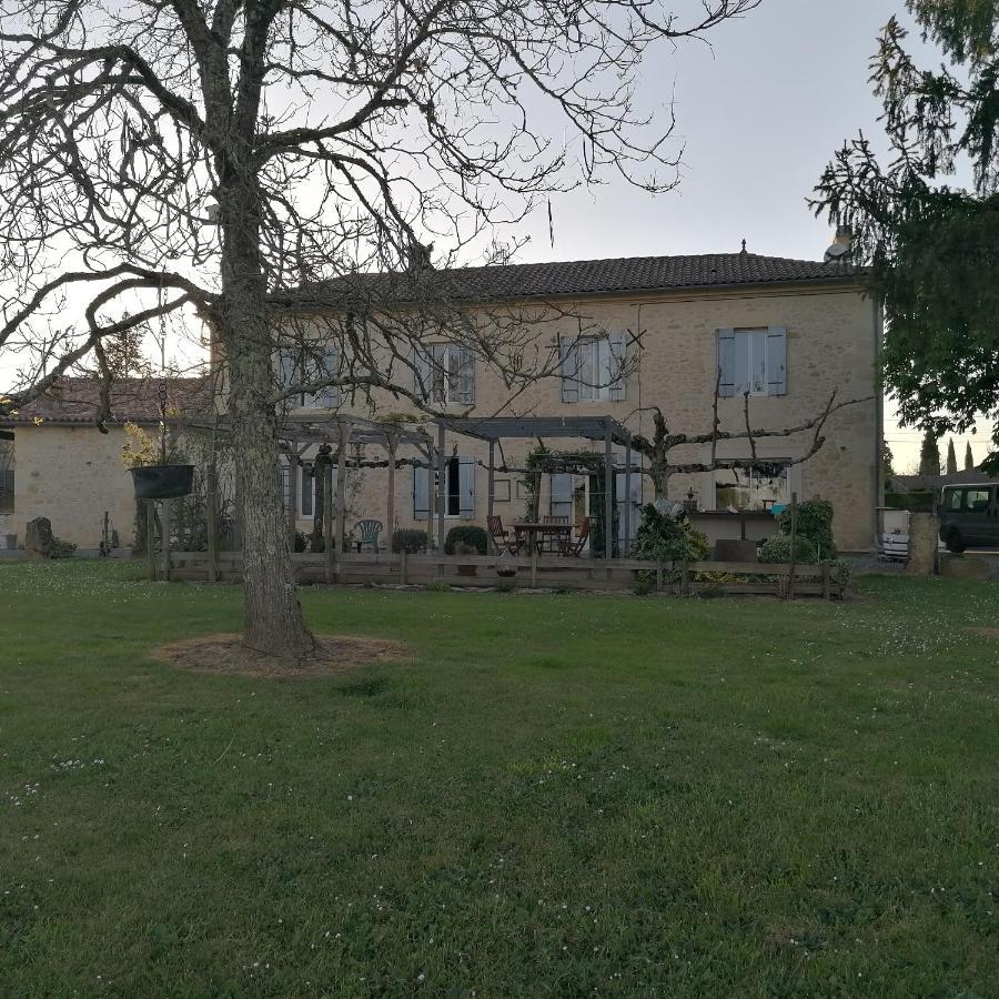Ferienwohnung Le Marronnier Saint-Vincent-de-Pertignas Exterior foto